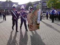 018Ausholen des neuen Königspaares und Parade