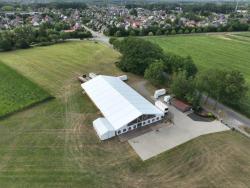 07-28-2022-Herrichten Festplatz und Festzelt43