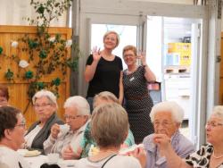 08-03-2019-Zeltgottesdienst  Kaffeetrinken für die Ehrenmitglieder (59)