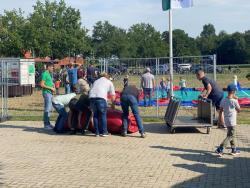 07-28-2022-Herrichten Festplatz und Festzelt41