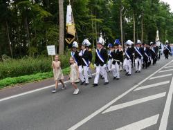 K800_08-03-2014-Ausholen Kaiserpaar,  Königspaar mit Throngefolge und Sternmarsch_375