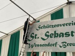 07-28-2022-Herrichten Festplatz und Festzelt18